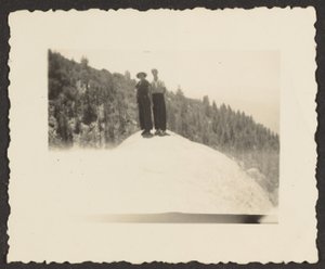  by Louis Fleckenstein