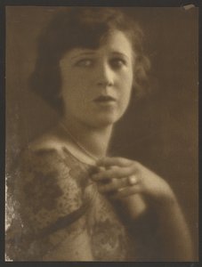  by Louis Fleckenstein