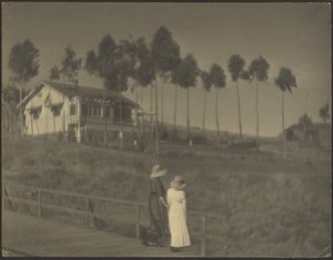  by Louis Fleckenstein