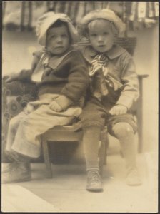  by Louis Fleckenstein