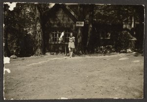  by Louis Fleckenstein