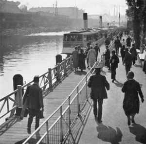 Berlin: An der Jannowitzbrucke; Jannowitz Köprüsü (s/b fotoğraf)