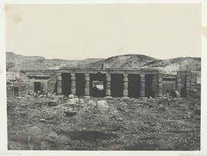 Gournah, Menephta I Sarayı, Thebes, 184951, 1852 basılmış. by Maxime Du Camp