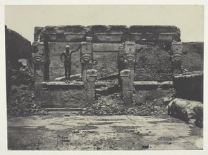 Büyük Dendera Tapınağı (Teutyres), Yukarı Mısır by Maxime Du Camp