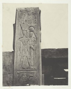 Karnak Sarayı, Granit Kutsal Alanından Önce Sütun, Thebes, 184951, 1852 basılmış. by Maxime Du Camp