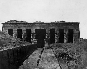 Denderah Tapınağı, Yukarı Mısır, 1852 by Maxime Du Camp