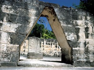 Corbel kemer by Mayan