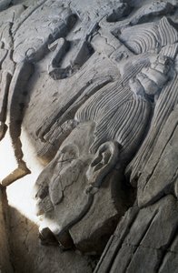 Bir piramit üzerinde kabartma, Geç Klasik dönem (MS 600-900) (sıva)