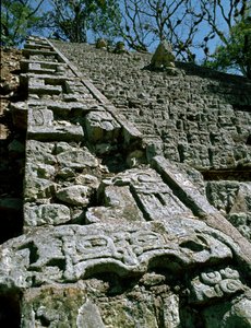 Hiyeroglif Merdivenin Görünümü, MS 743 by Mayan