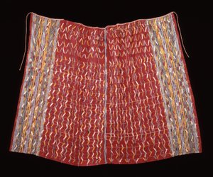 Cofradia pelerini, muhtemelen bir aziz figürü için, c.1920-1940 (pamuk; çözgü çizgili ve çözgü ikatlı ve ek atkı desenli çözgü yüzlü düz dokuma) by Mayan Mayan
