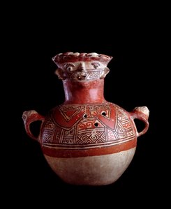 Kolomb öncesi sanat, Maya uygarlığı, klasik sonrası dönem: kilden zoomorfik mezar vazosu. Mixco Viejo, Chimaltenango, Guatemala
