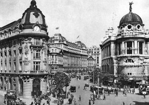 Aldwych Crescent