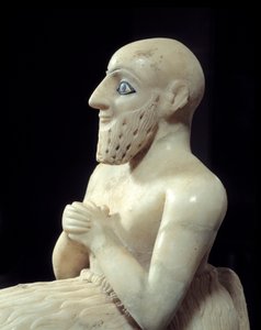 Sanat Mezopotamya: Görevli Ebih-il Heykeli. Albaster, deniz kabuğu, lapis-lazuli ve şist heykeli, MÖ 2500 civarında (Sümer dönemi, MÖ 2900-2200 civarında). Mari