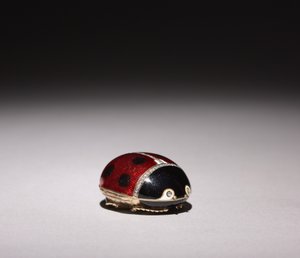 Uğur Böceği Kutusu, Peter Carl Fabergé