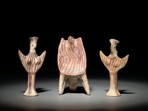 Psi figürü, oturan figürlü taht ve Psi figürü, yaklaşık MÖ 1300-1200 (pişmiş toprak) by Mycenaean