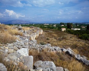 Kale kalesinin kalıntıları: MÖ 1200 civarında antik Tirynthe kentinin yeri. Yunanistan by Mycenaean