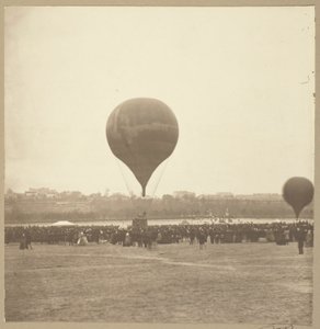 Dev, Champ de Mars by Nadar