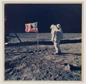 Buzz Aldrin ve Ay