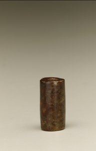 Silindirik boncuk, Tai Gölü bölgesi, Liangzhu kültürü, MÖ 3300-2250 (yeşim taşı)