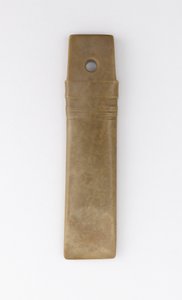 Düz keski (gui) Qijia kültürü (yeşim (nefrit))