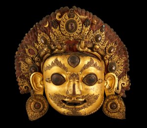 Bhairava Başkanı, c.16. yüzyıl (boyalı yaldızlı bakır ve kaya kristali) by Nepalese School