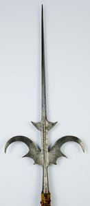 Corsesca, c.1600-20 (çelik, pirinç ve modern kadife ile ahşap) by Northern Italian School