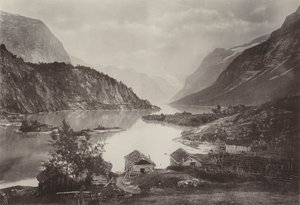Loen Gölü manzarası, Nordfjord (s/b fotoğraf) by Norwegian Photographer