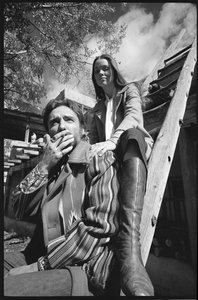 Dennis Hopper ve eşi Michelle Phillips New Mexico