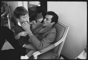 Tony Curtis ve kızı Jamie Lee Curtis