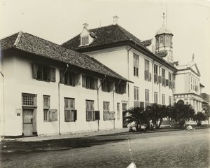 Batavia'daki Hollanda binaları by Oudheidkundige Dienst