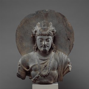 Bir Bodhisattva Shakyamuni büstü, 3.-4. yüzyıl (şist)