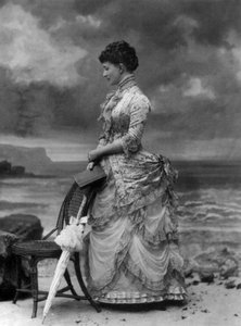 Bayan Henry Standish (Helene de Perusse des vans) 1882 fotoğrafı Paul Nadar by Paul Nadar
