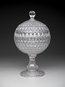 "Argus" kaplı komposto, c.1855-75 (preslenmiş cam) by Pears and Co. Pittsburgh Bakewell