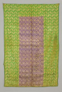 Kapak, saten zemin üzerine altın by Persian School
