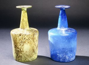 Farsça ücretsiz üfleme cam şişeler by Persian School