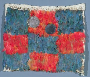 Tüylü pelerin (tekstil) by Peruvian School