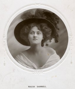 Maudi Darrell, İngiliz aktris, c1908. by Philco Publishing Company