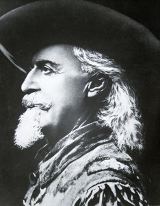 Buffalo Bill (1846-1917) (s/b fotoğraf) by Photographer American