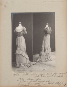 Albüm Sayfası: House of Worth, Balo Elbisesi by Photographer French