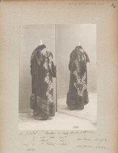 Albüm Sayfası: House of Worth, Coat by Photographer French