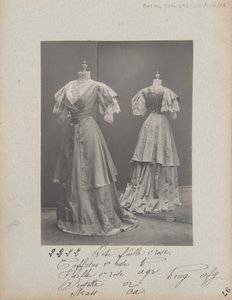 Albüm Sayfası: House of Worth, Kostüm by Photographer French