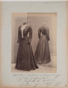 Albüm Sayfası: House of Worth, Kostüm by Photographer French