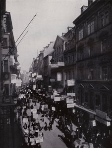 Leipzig: Fuar sırasında Petersstrasse (s/b fotoğraf) by Photographer German