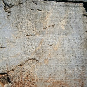 Apollon Tapınağı, Delphi (Unesco Dünya Mirası Listesi) yakınındaki yazıtlı duvar by Blaise Nicolas Le Sueur