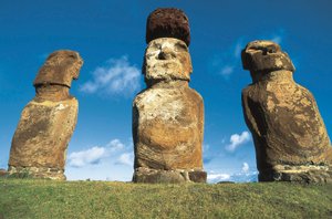 Güzel heykeller, Rapa Nui Ulusal Parkı, Paskalya Adası, Şili