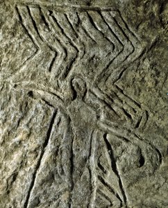 Tarih öncesi, kaya sanatı: bir insan figürünün temsilinin petroglif (taş üzerine grafiti). neolitik, taş devri. (Azerbaycan) Bronz çağı. Bakü, Azerbaycan Devlet Din Tarihi Müzesi by Prehistoric Prehistoric