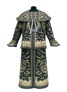 Nadir İmparatorluk muhafızlarının tören üniforması, Qianlong / Jiaqing dönemi (1736-1820) (ipek saten) (ayrıca bkz. 992766-7). by Qing Dynasty Chinese School