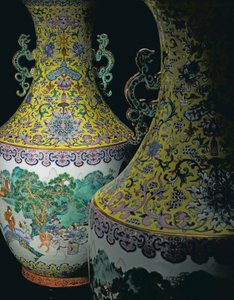 Bir Çift Imperial Famille Gül Vazoları (seramik)