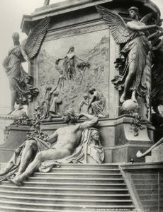 Berlin, Kaiser Wilhelm I anıtı, üs by Reinhold Begas