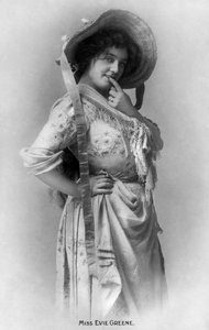 Evie Greene 1876-1917, İngiliz aktris, 1905.